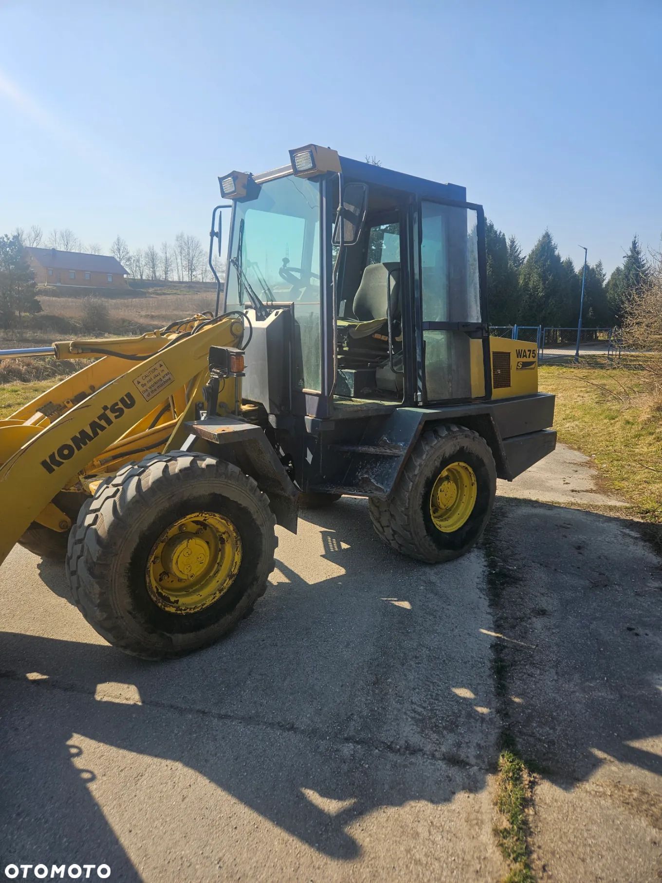 Hanomag 15 F komatsu WA75 - 1