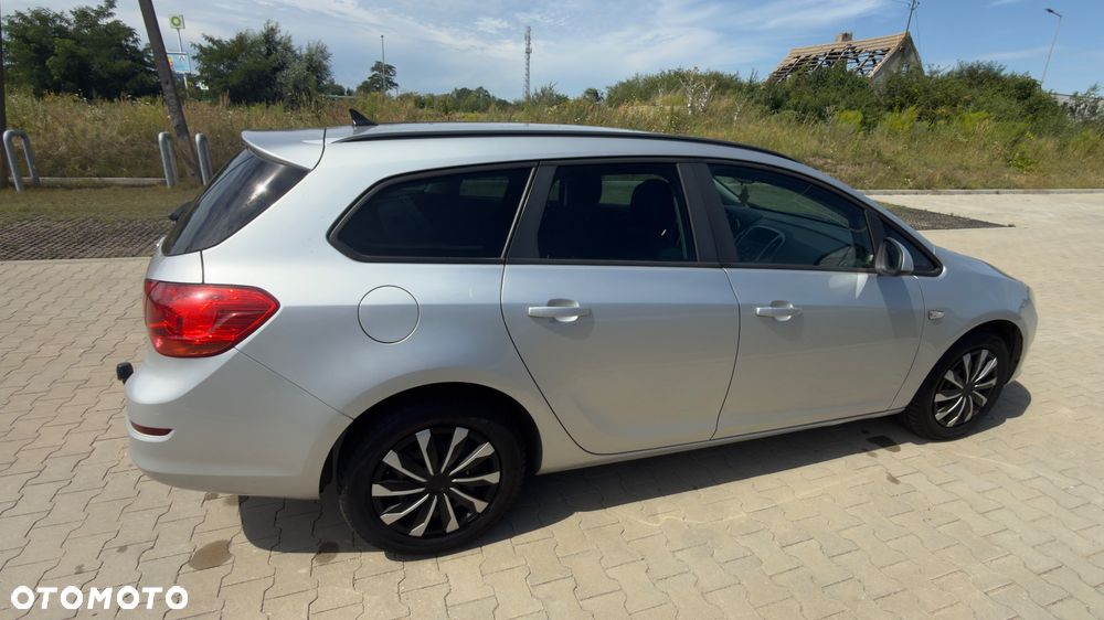 Opel Astra 1.7 CDTI DPF Color Edition - 12