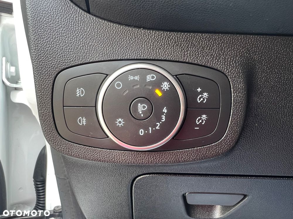 Ford Fiesta 1.1 S&S COOL&CONNECT - 21