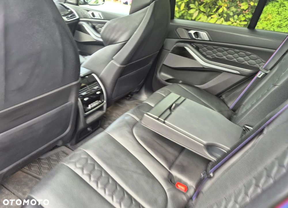 BMW X5 M Competition - 17