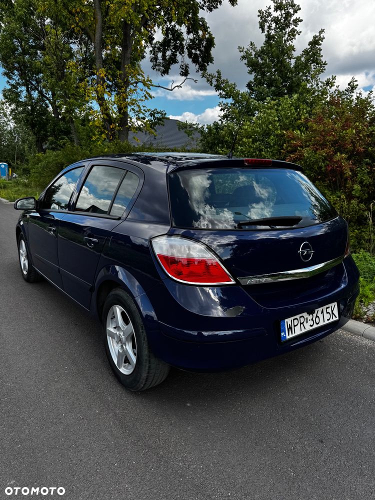 Opel Astra 1.4 Essentia - 7