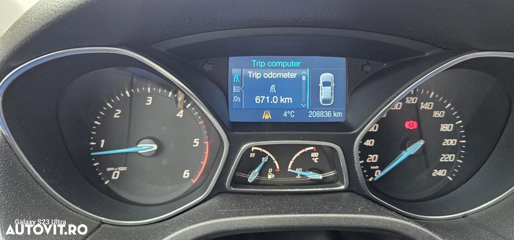 Ford Focus 1.6 TDCI DPF Start-Stopp-System Trend - 9