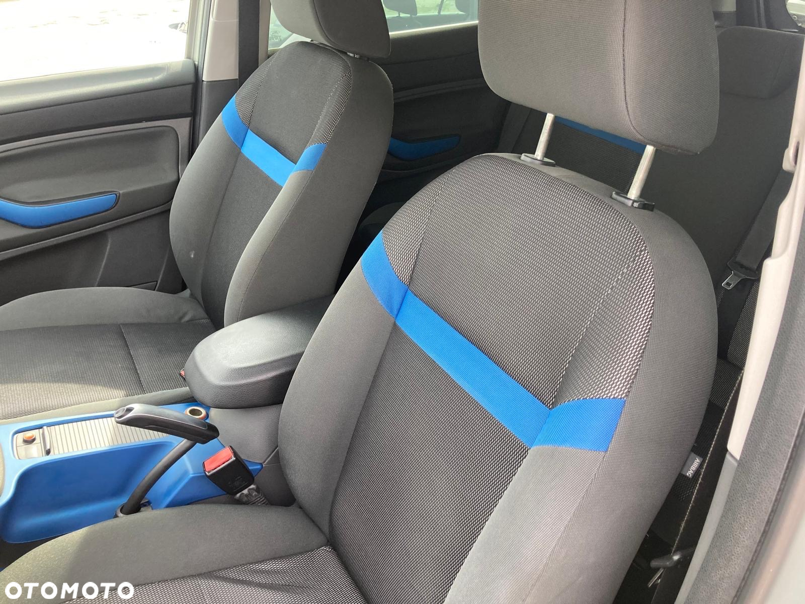 Ford Kuga 2.0 TDCi Titanium - 11