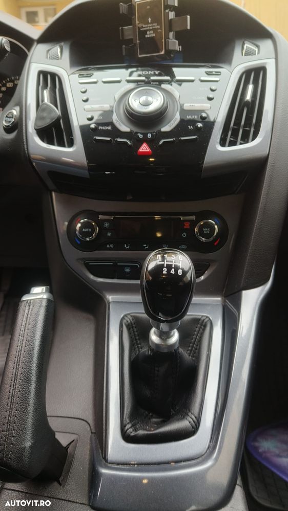 Ford Focus 1.6 TDCI DPF Titanium - 5
