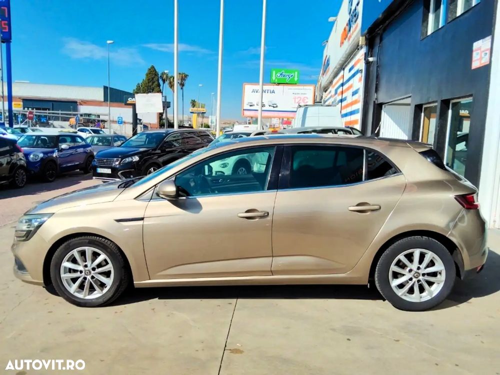 Renault Megane ENERGY TCe 100 EXPERIENCE - 16