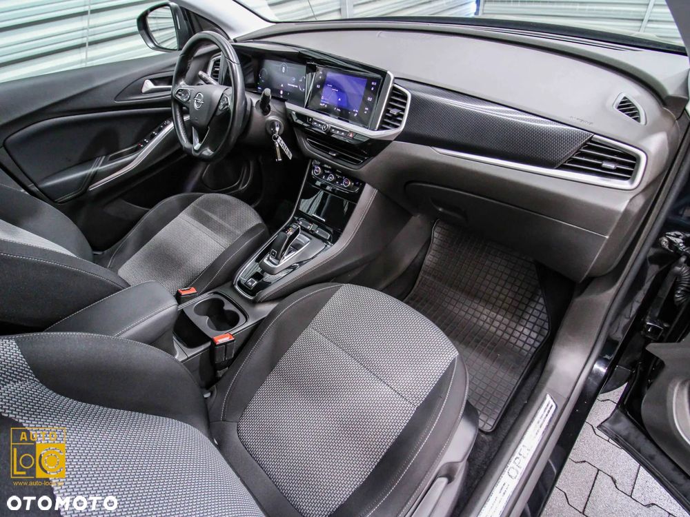 Opel Grandland X 1.2 T GPF Edition S&S - 9