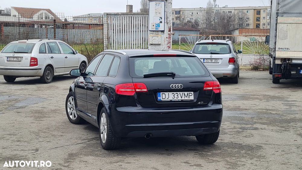 Audi A3 1.6 Sportback Ambition - 10