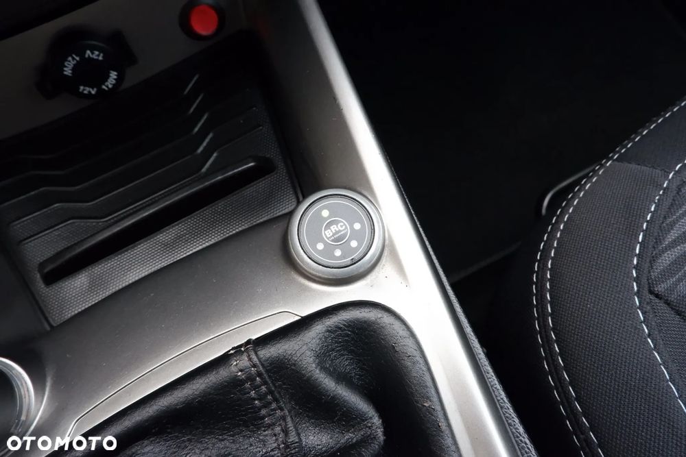 SsangYong/KGM Tivoli 1.6 Sharp - 23