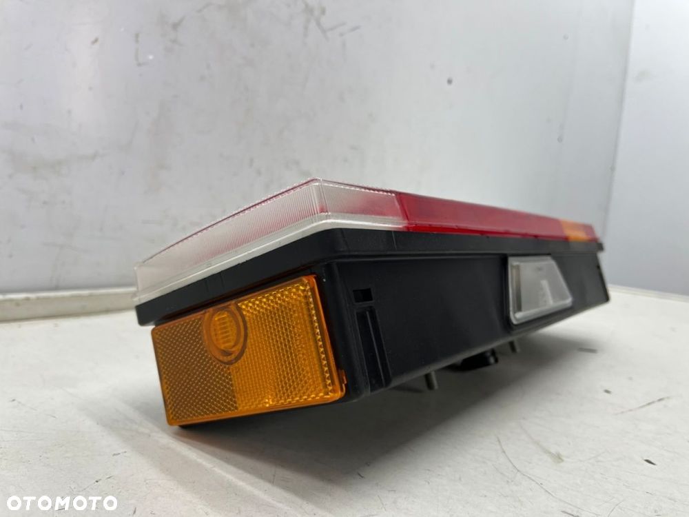 Lampa Iveco Stralis 02-19r. lewa tylna w oryginalna EU lewy tył 169400 - 9