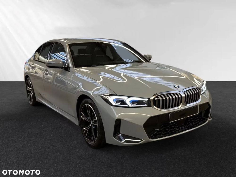 BMW Seria 3 318i M Sport - 5