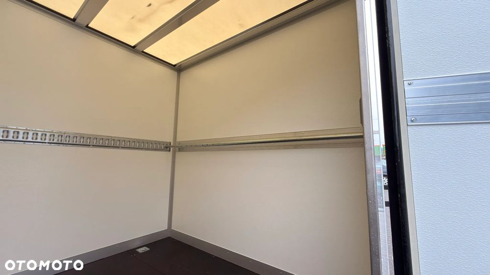 Toyota Proace Max - 9