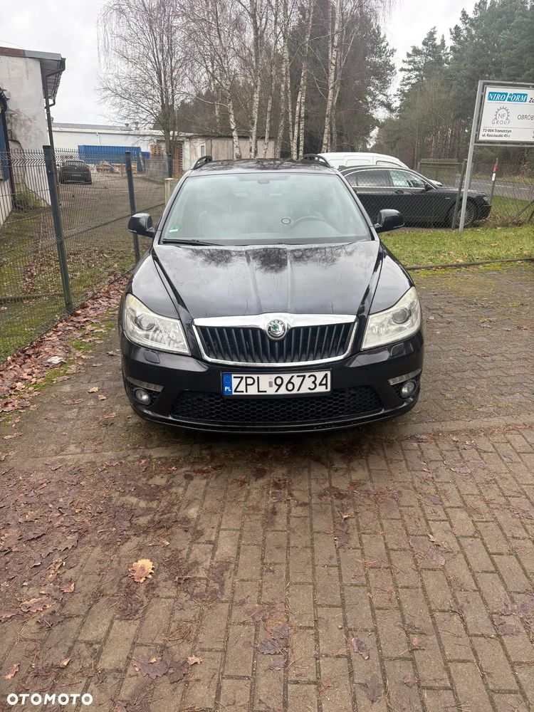 Skoda Octavia 2.0 TDI CR DPF RS - 3