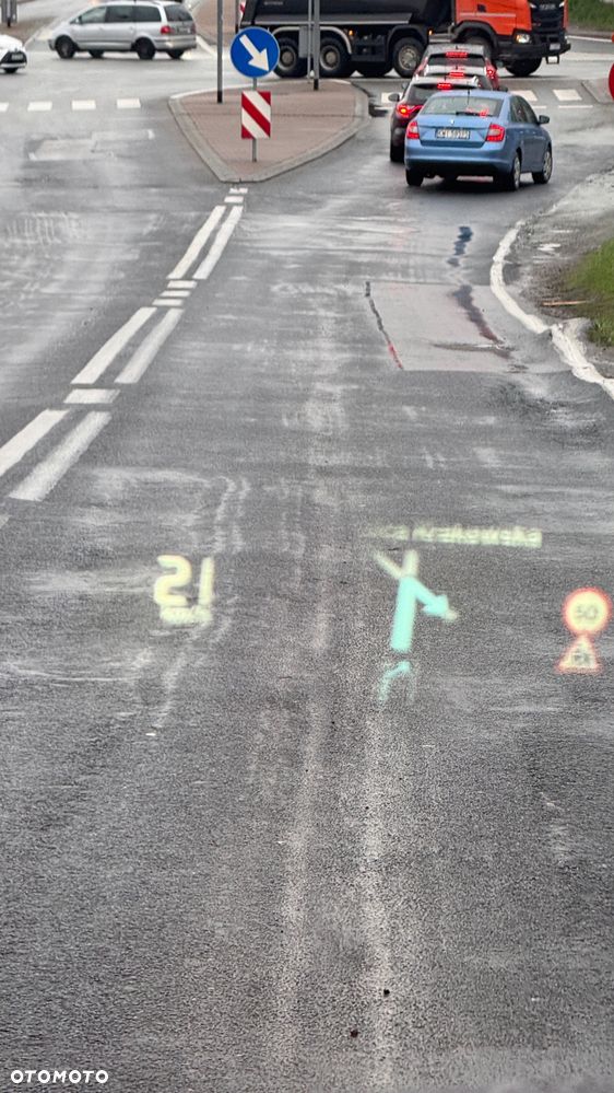 Volvo XC 60 D4 AWD R-Design - 24