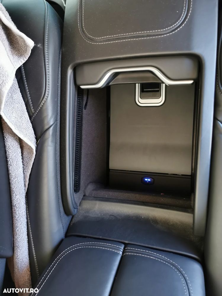 BMW Seria 7 750Ld xDrive - 31