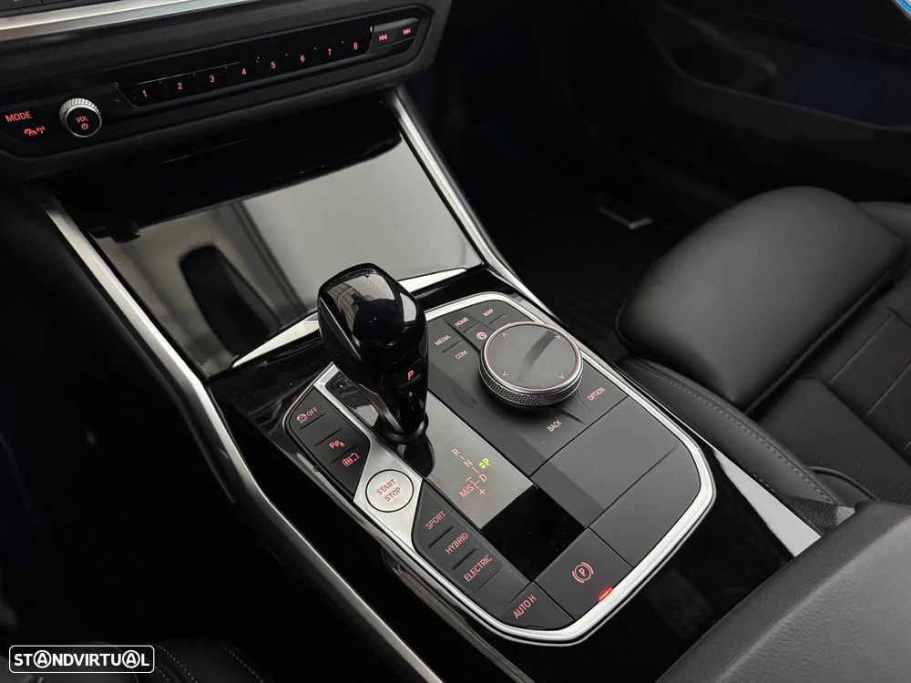 BMW 330 e Pack M Auto - 19