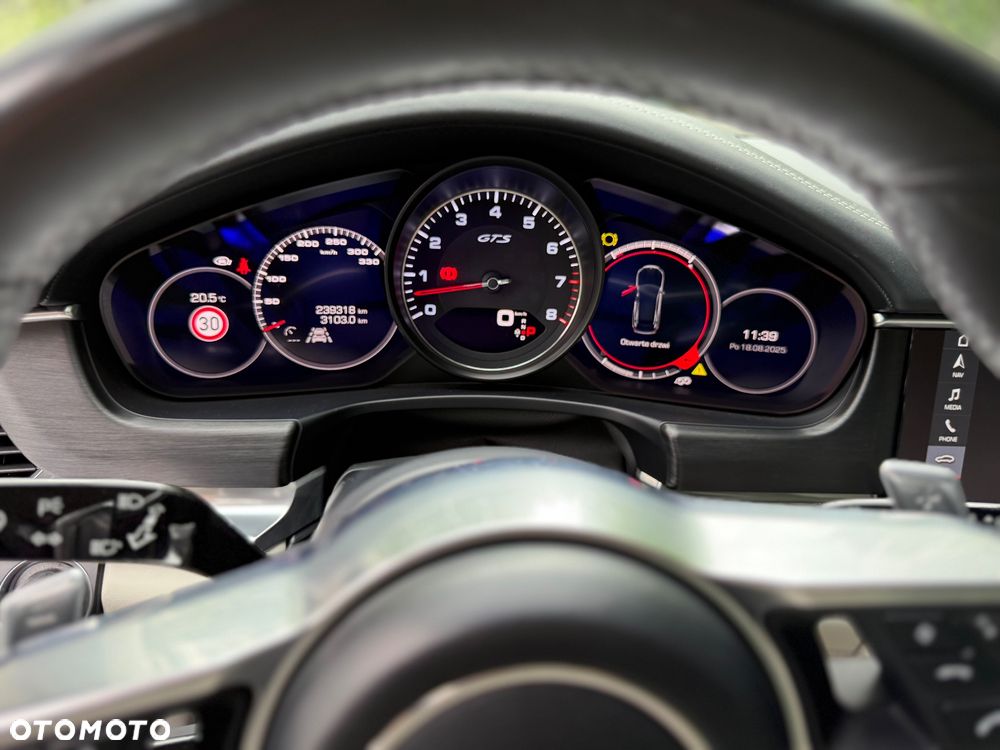 Porsche Panamera GTS GPF Sport Turismo - 11