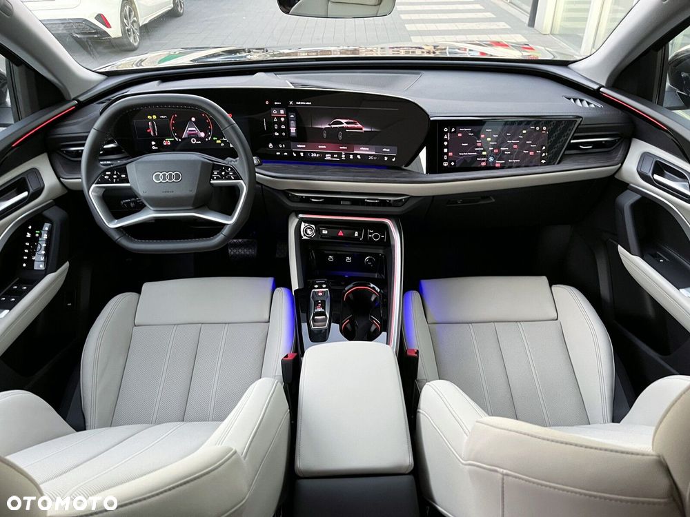 Audi Q5 Sportback - 14