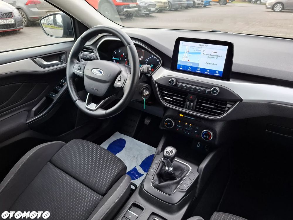 Ford Focus SW 2.0 EcoBlue Titanium - 12