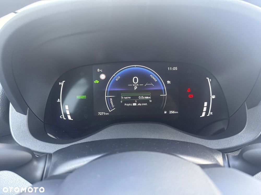 Toyota Yaris Hybrid 1.5 Style - 16