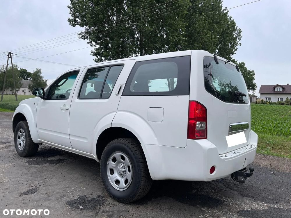 Nissan Pathfinder 2.5 DCi Comfort - 4
