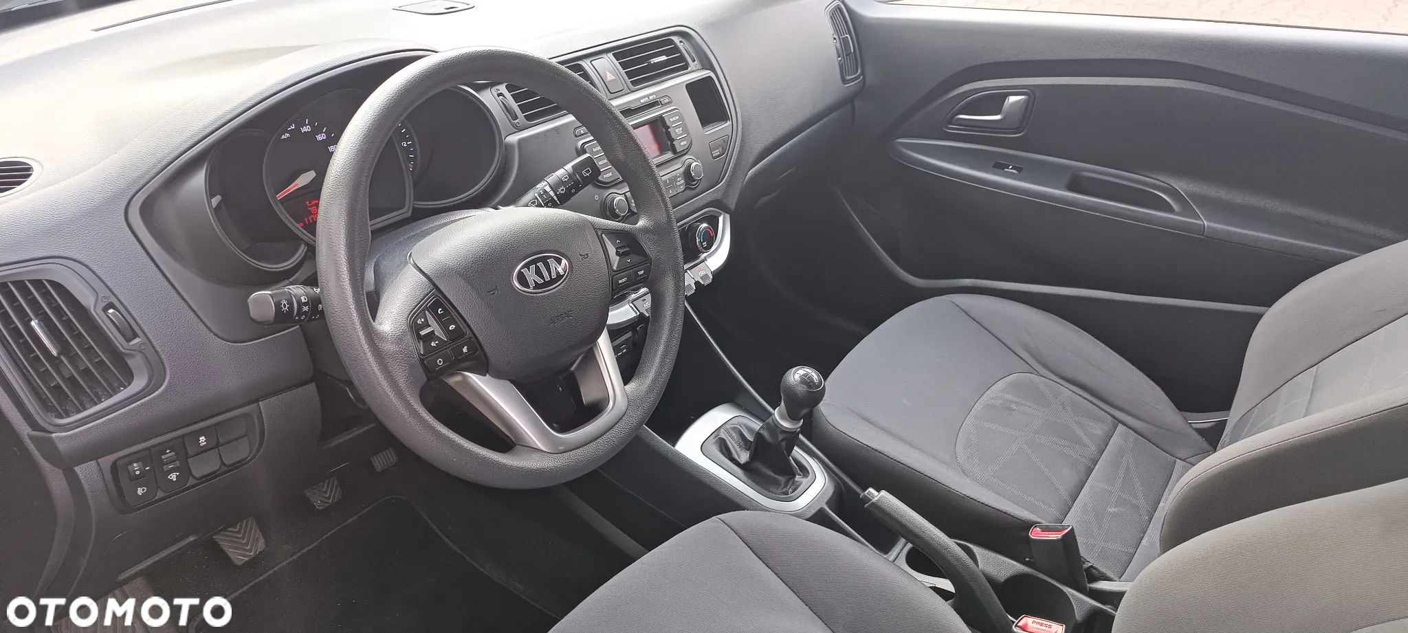 Kia Rio 1.2 Attract - 13