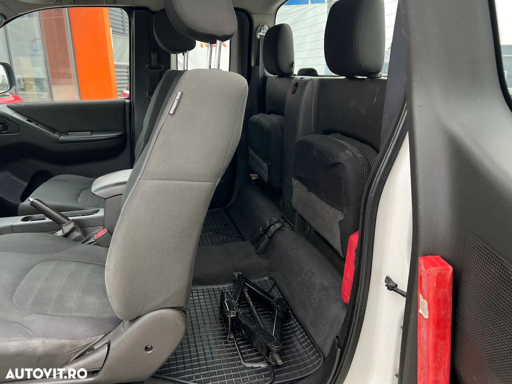 Nissan Navara - 7