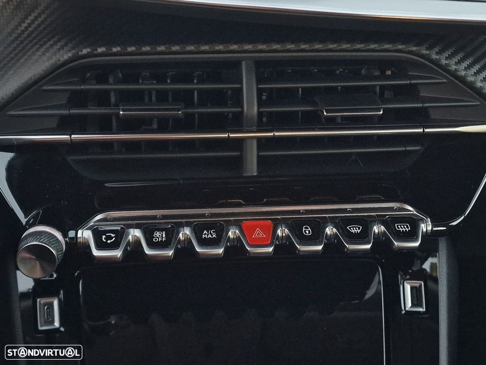 Peugeot 2008 1.2 PureTech Allure - 26