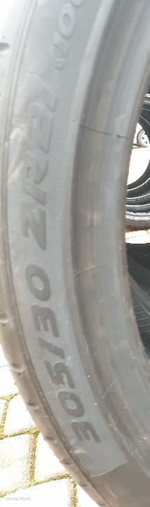 PIRELLI P ZERO 2x 245/35/20 2x 305/30/21 PIRELLI P ZERO 18r - 2