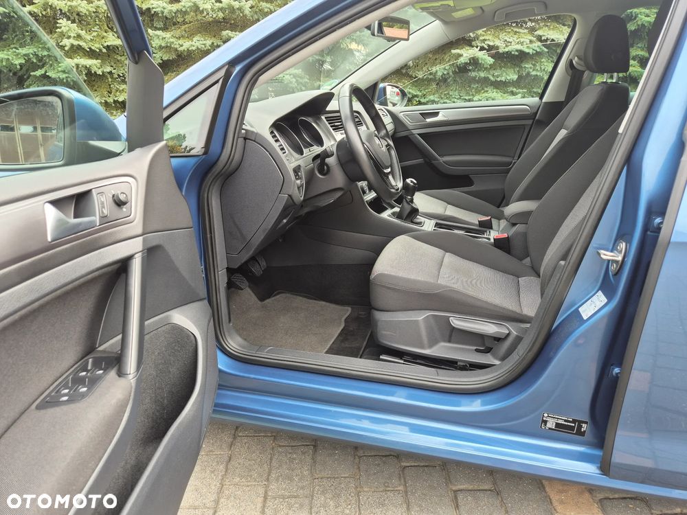 Volkswagen Golf 1.2 TSI BlueMotion Technology Comfortline - 19