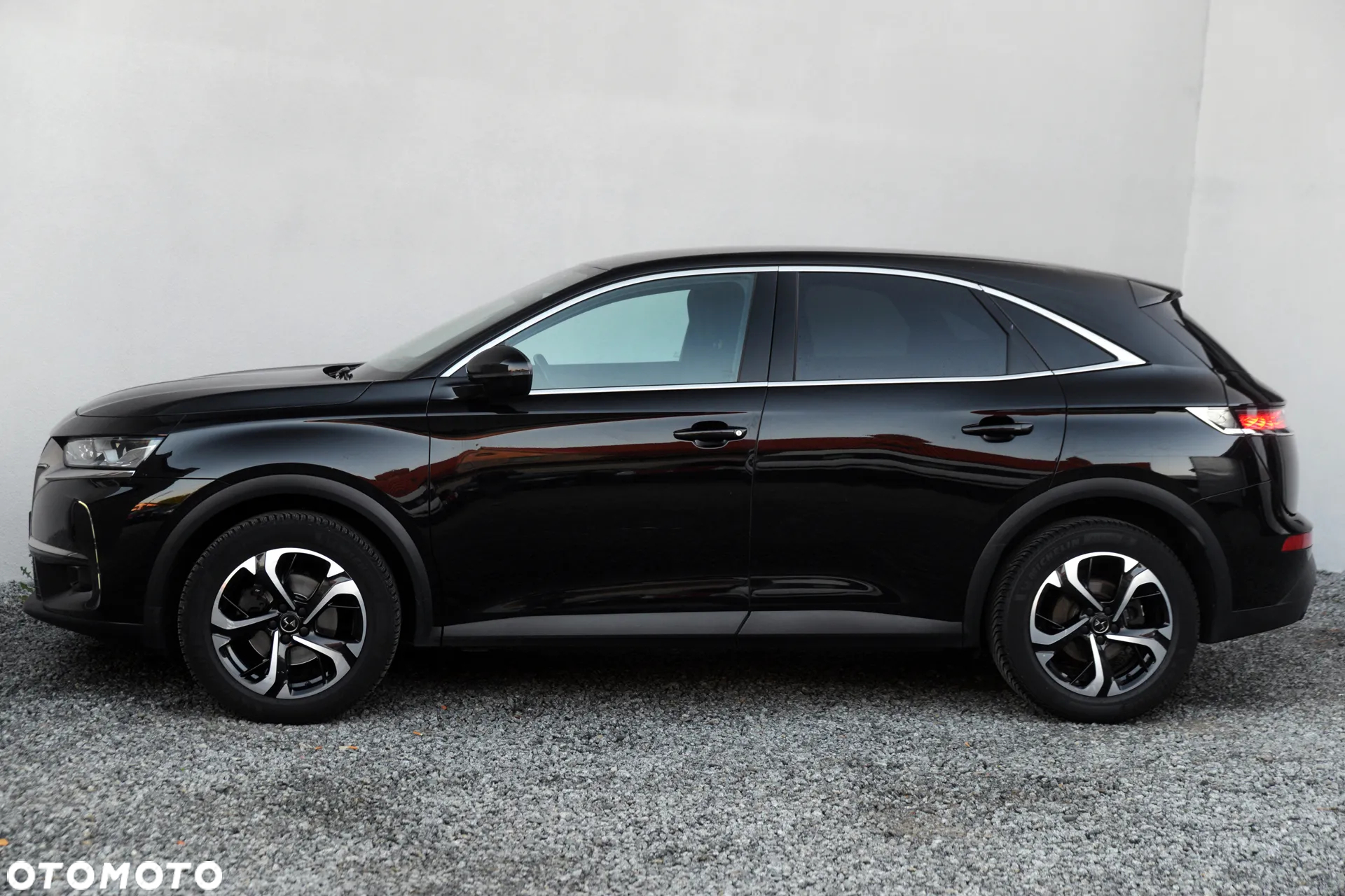 DS Automobiles DS 7 Crossback 1.5 BlueHDi Performance Line + - 23