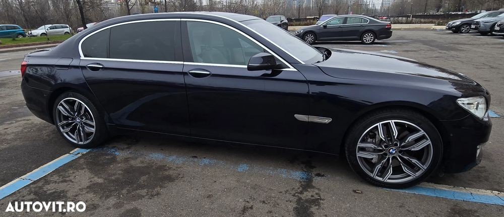 BMW Seria 7 750Ld xDrive Blue Performance Edition Exclusive - 1