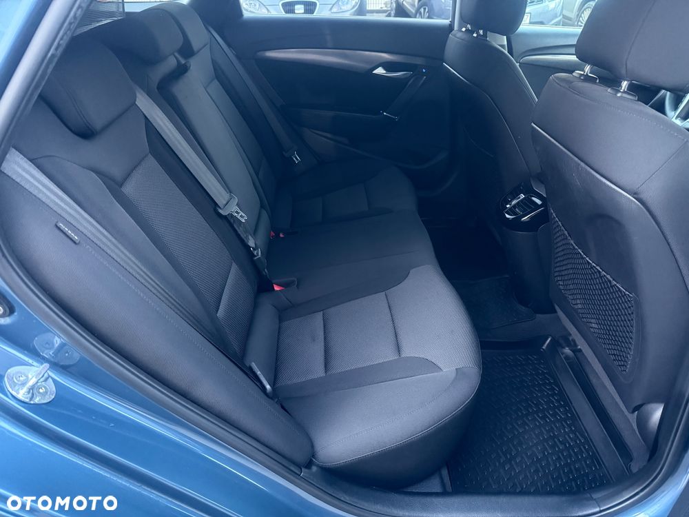 Hyundai i40 Kombi blue 1.7 CRDi DCT Premium - 33