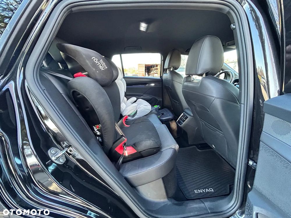 Skoda Enyaq 60 62kWh Founders - 22