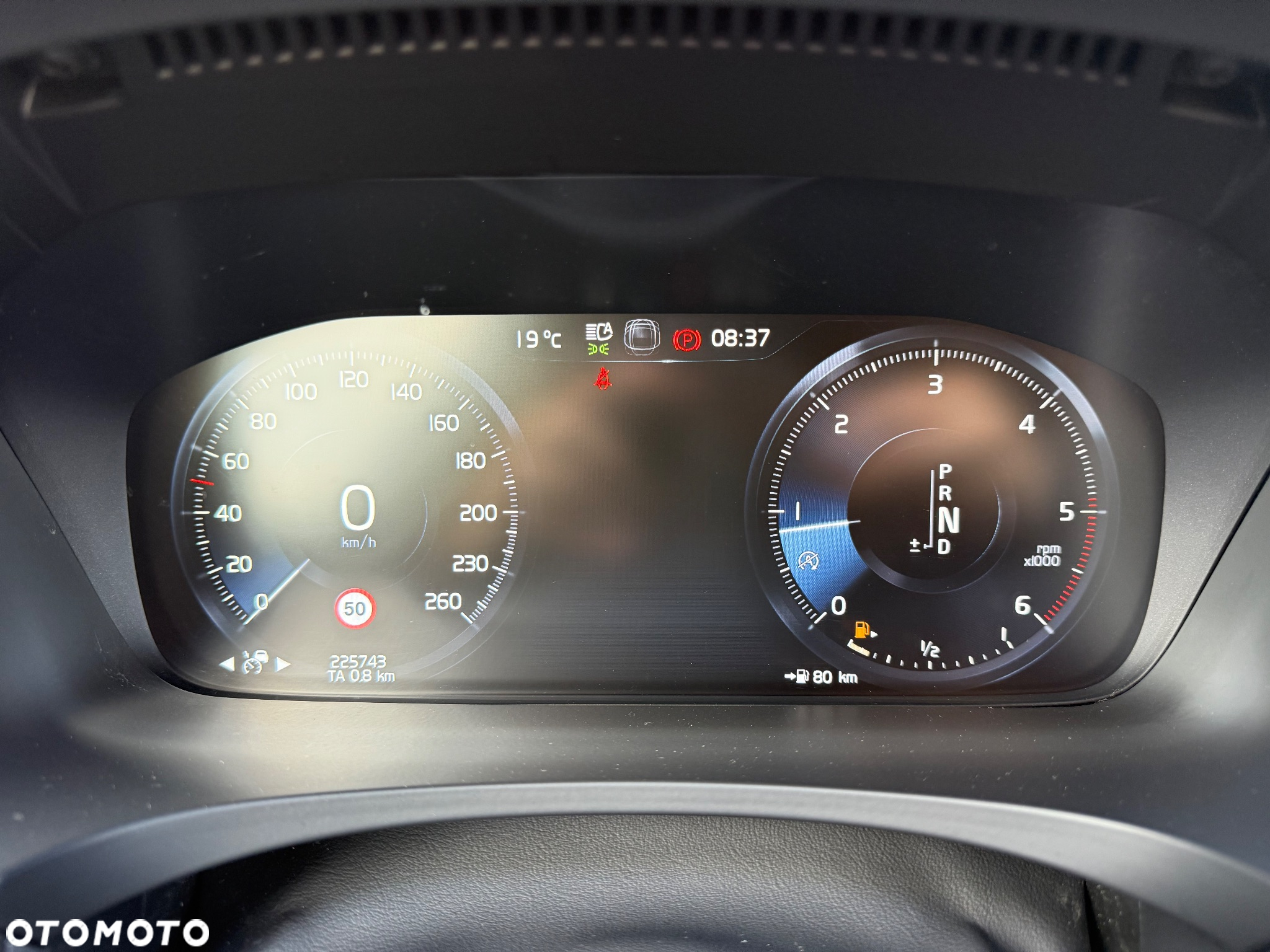 Volvo V90 Cross Country D4 AWD Geartronic Pro - 38