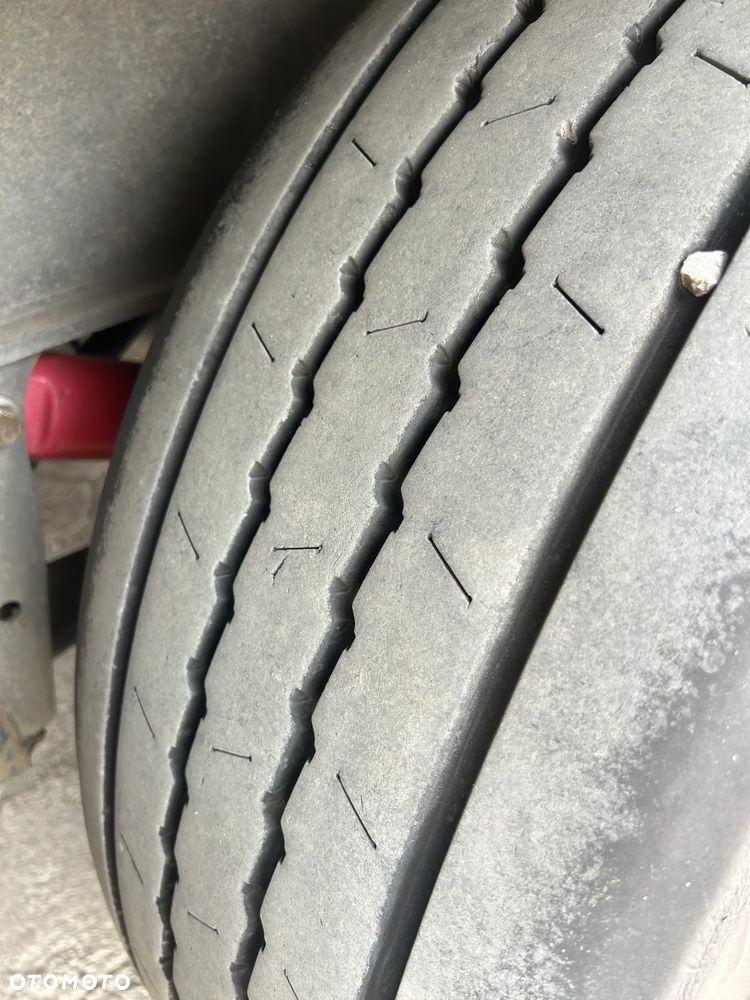 Schmitz Cargobull FIRANKA / PLANDEKI JAK NOWE / 657 841 KM PRZEBIEGU / ŁADNE OPONY / Z PEŁNYM WYPOSAŻENIEM DO ZAŁADUNKU / UCHWYTY PROMOWE / DOSTĘPNE 10 SZTUK KOLORY SREBRNY - NIEBIESKI - CZERWONY !! - 11