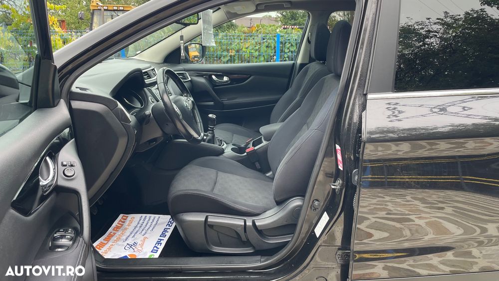 Nissan Qashqai 1.6 DCI Start/Stop N-Connecta - 12