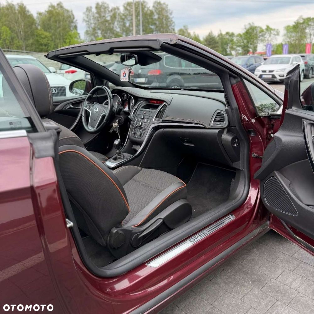 Opel Cascada - 37