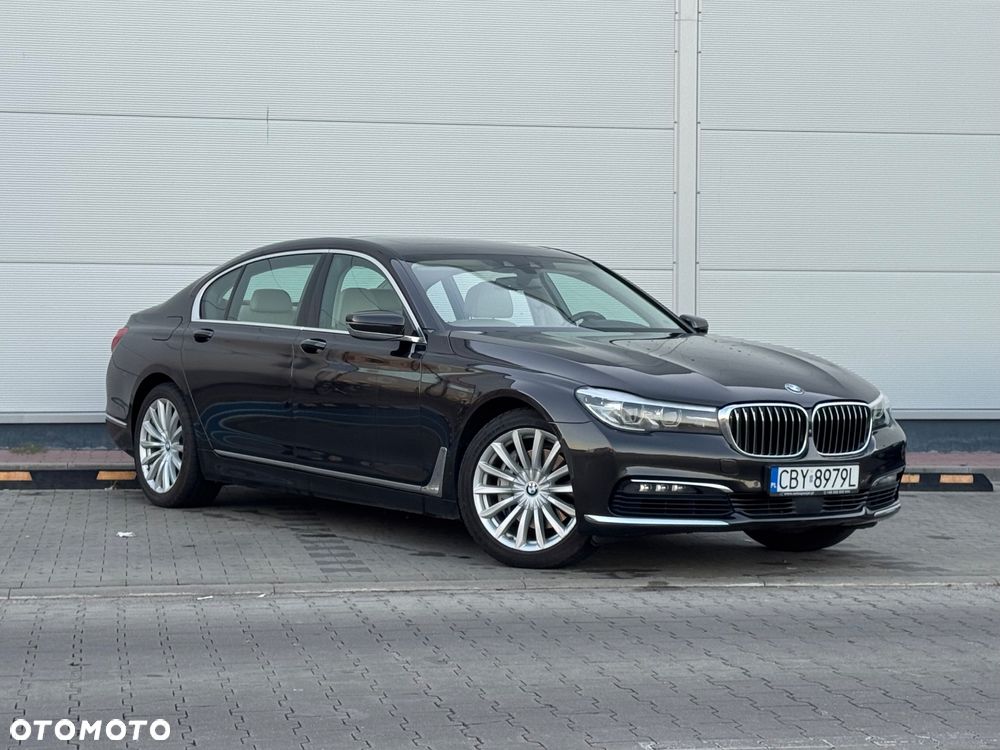 BMW Seria 7 740Li xDrive - 30