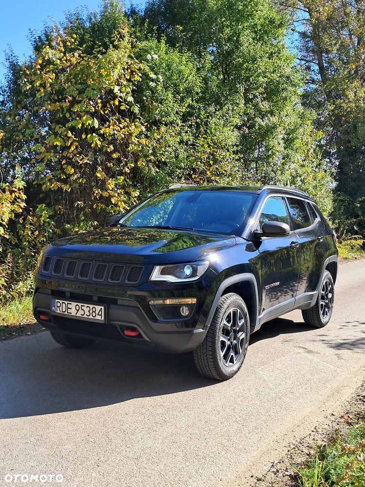 Jeep Compass - 29
