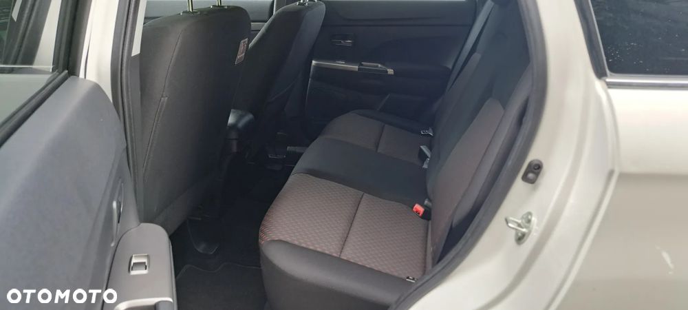 Mitsubishi ASX 1.6 ClearTec 2WD Diamant Edition+ - 29