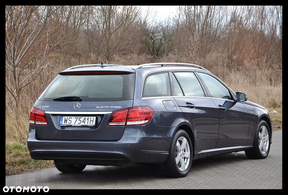 Mercedes-Benz Klasa E - 16