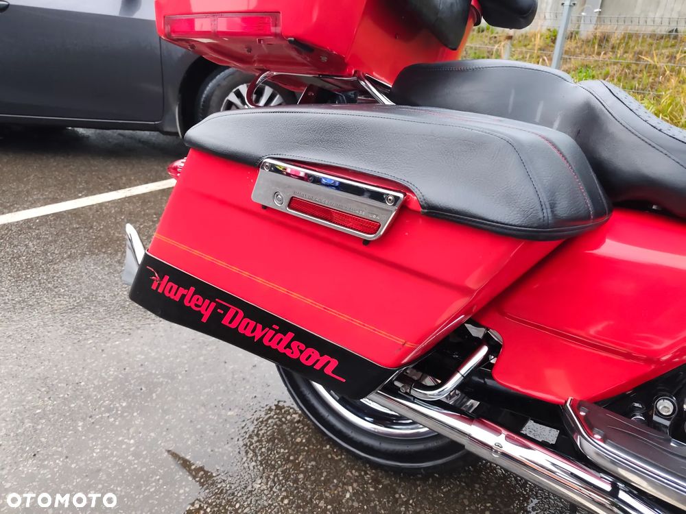 Harley-Davidson FLHTCU Ultra - 24