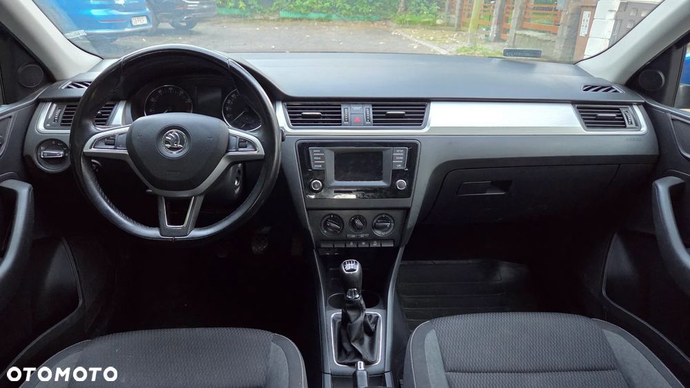 Skoda RAPID Spb 1.2 TSI Ambition - 9