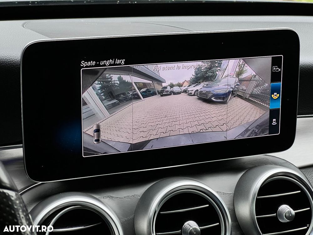 Mercedes-Benz C 200 d T 9G-TRONIC AMG Line - 24