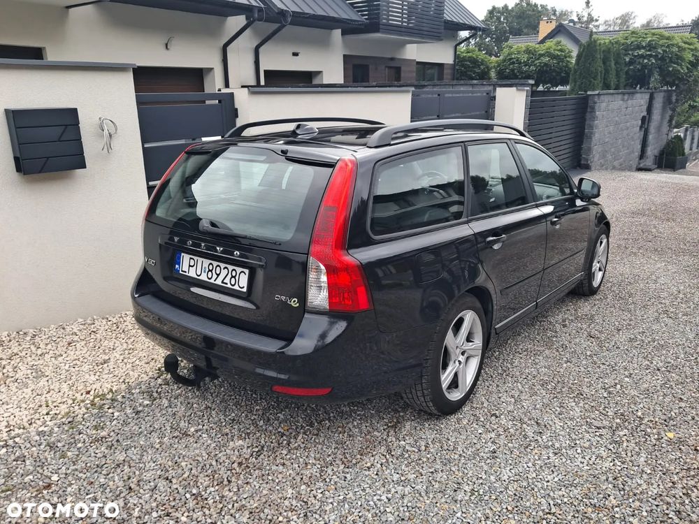 Volvo V50 D2 - 4