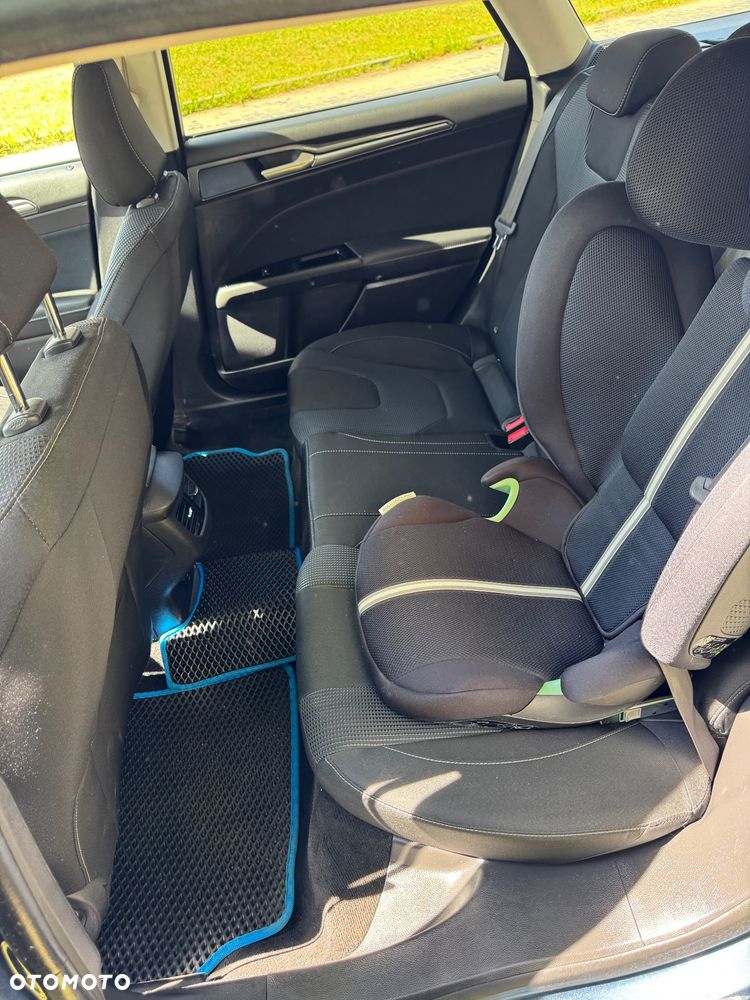 Ford Mondeo 2.0 Hybrid Titanium - 15