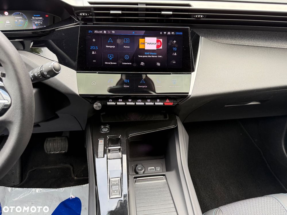 Peugeot 308 Plug-In Hybrid 180 e-EAT8 GT - 14