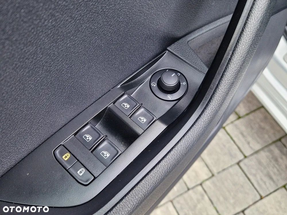 Skoda Superb 1.5 TSI Active DSG - 15