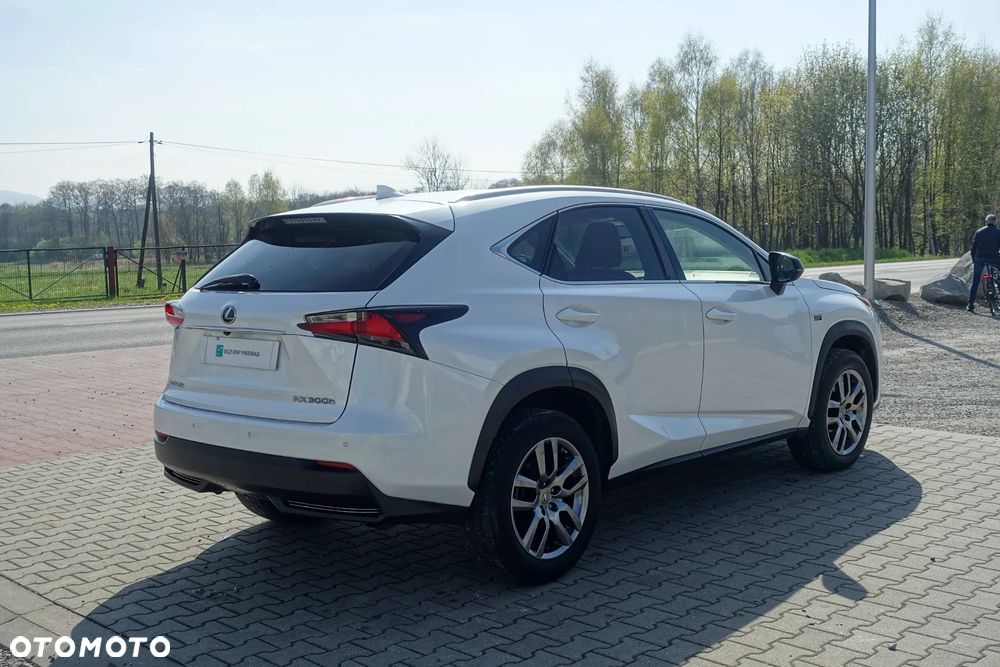 Lexus NX 300h Executive-Line - 5