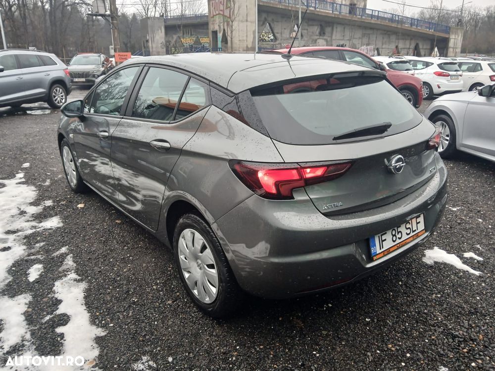 Opel Astra 1.6 CDTI Enjoy Aut. - 4